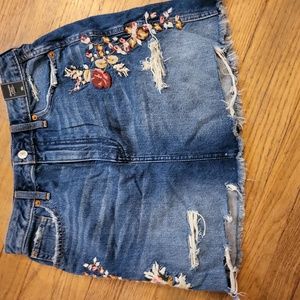 Abacrombie denim skirt embroidery